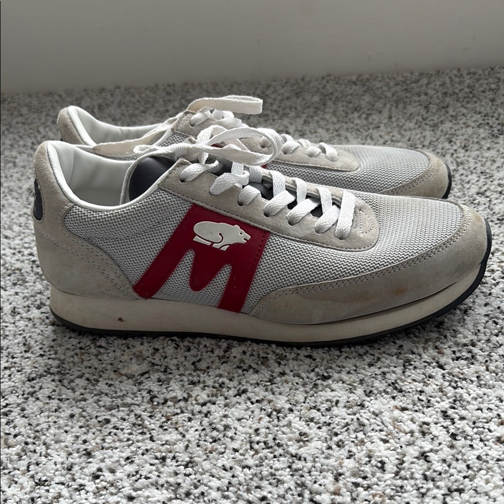 Unisex Gray and Red Retro-Inspired Sneakers with Suede Accents